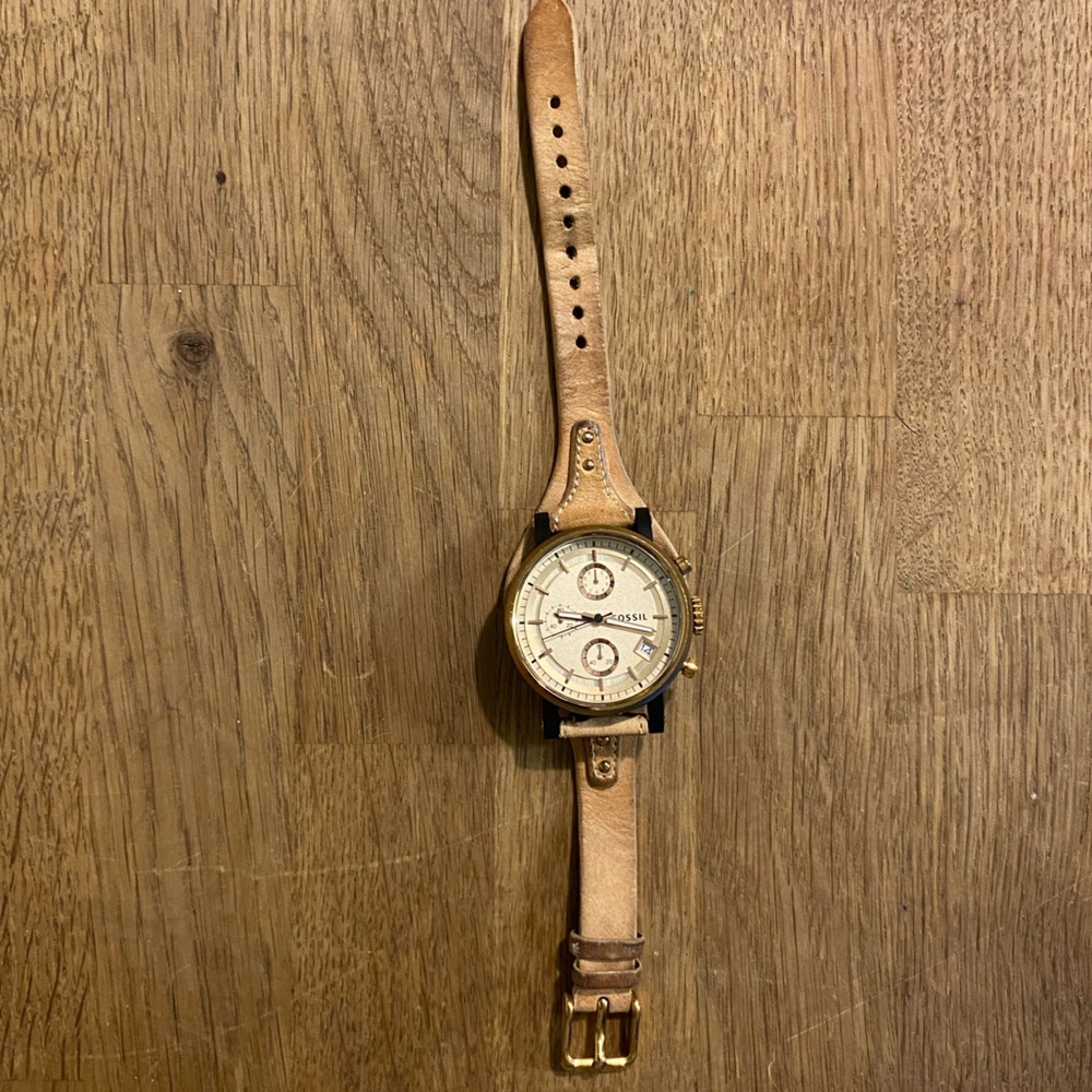 Brown leather fossil watch